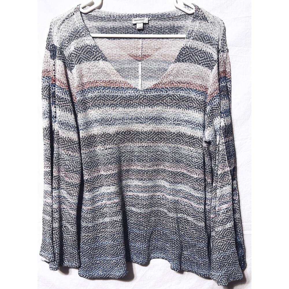 Avenue Striped Knit V-Neck Flared Sleeve Sweater 14/16 - Picture 2 of 9